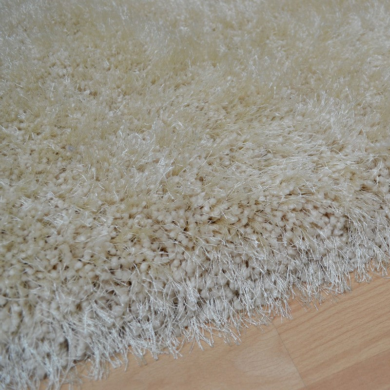 Cascade Shaggy Plain Cream Luxury Polyester Rug by Asiatic