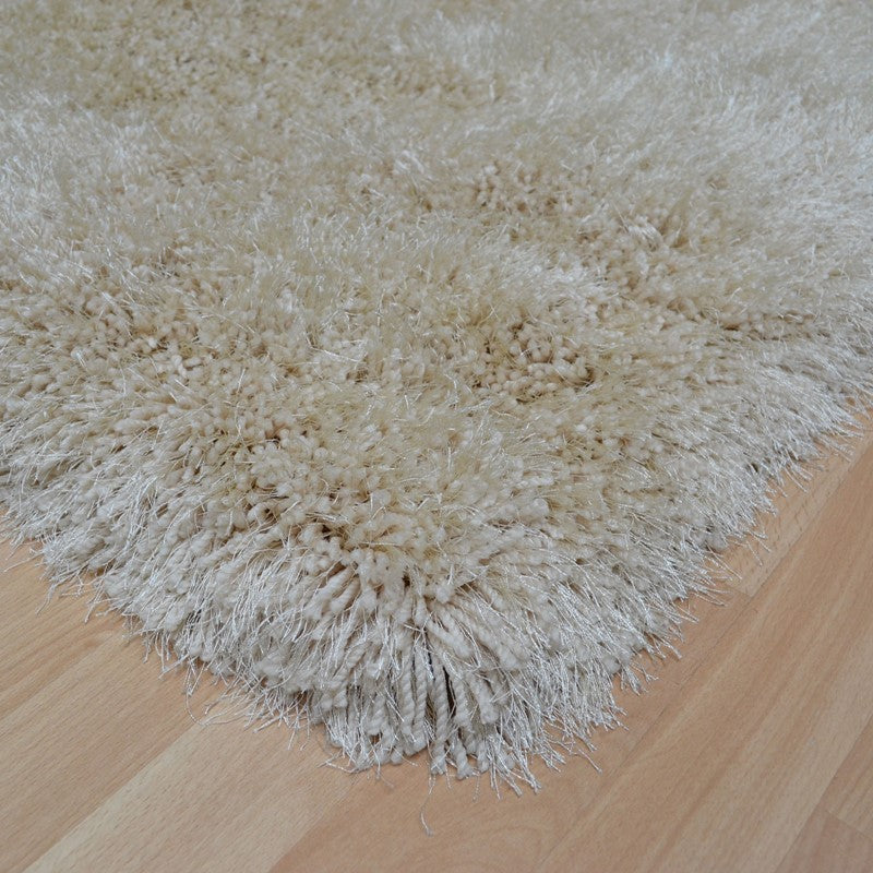 Cascade Shaggy Plain Cream Luxury Polyester Rug by Asiatic